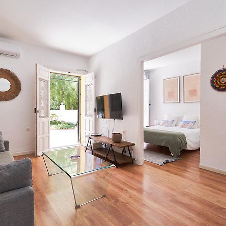 Villa Rosita Suites En Playa De La Malagueta Con Terraza 말라가 외부 사진